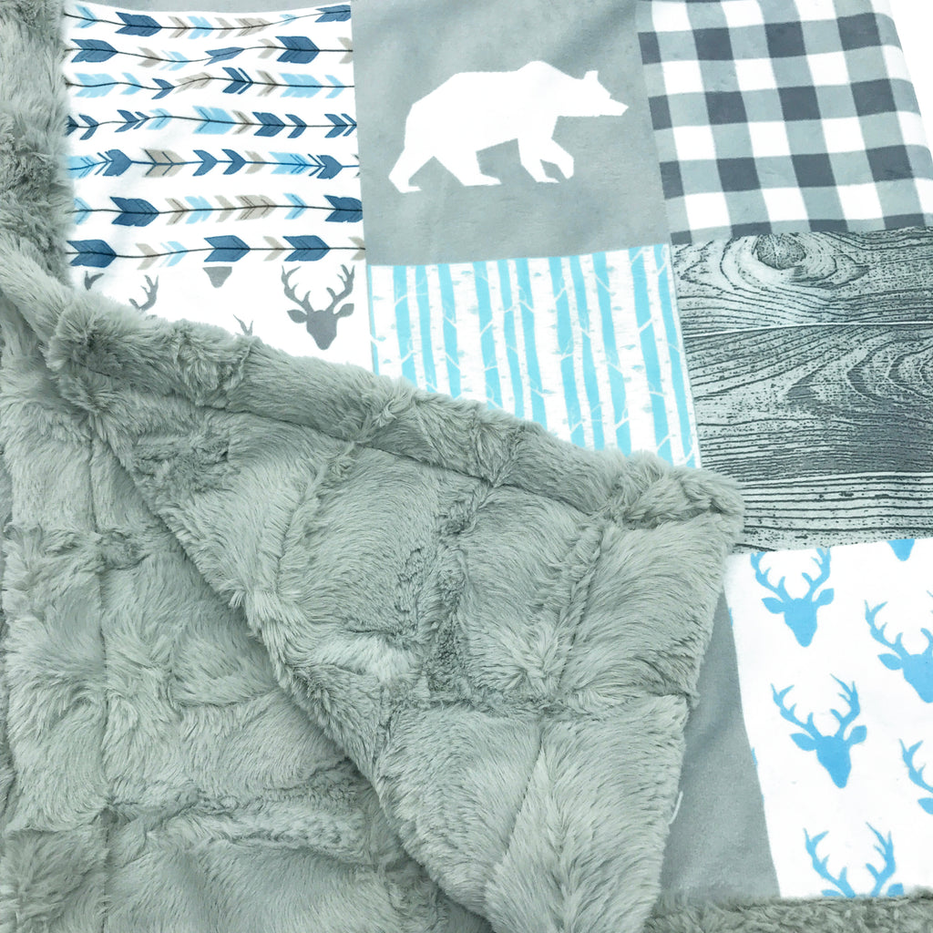 A JOOMOOKIE WOODLAND PATCHWORK Minky Blanket w/Bear in Baby Blue & Gray