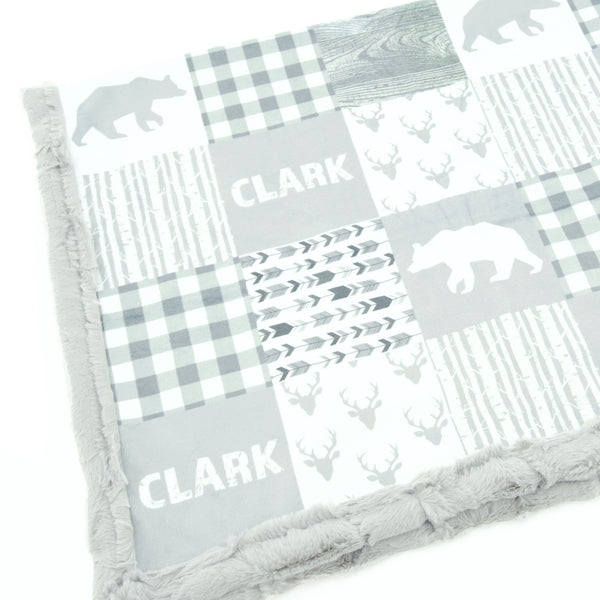 A JOOMOOKIE WOODLAND PATCHWORK Minky Blanket w/Bear in Gray